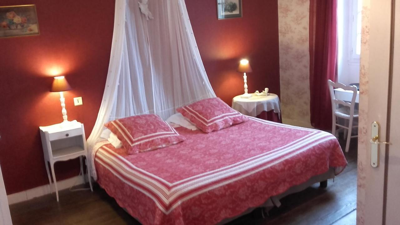 Bed and Breakfast Manoir De La Baronnie Сен-Мало Экстерьер фото